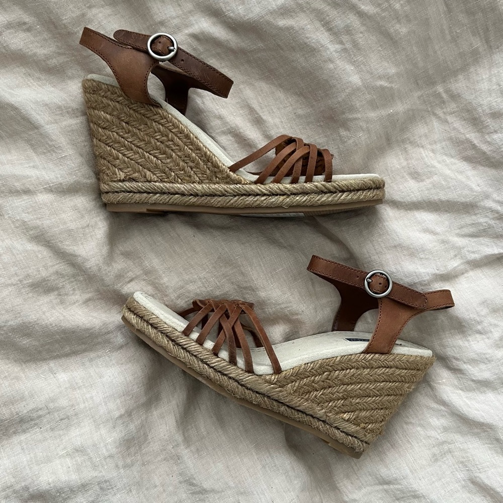 American Eagle Outfitters Leather Espadrilles wedges sandals NIB